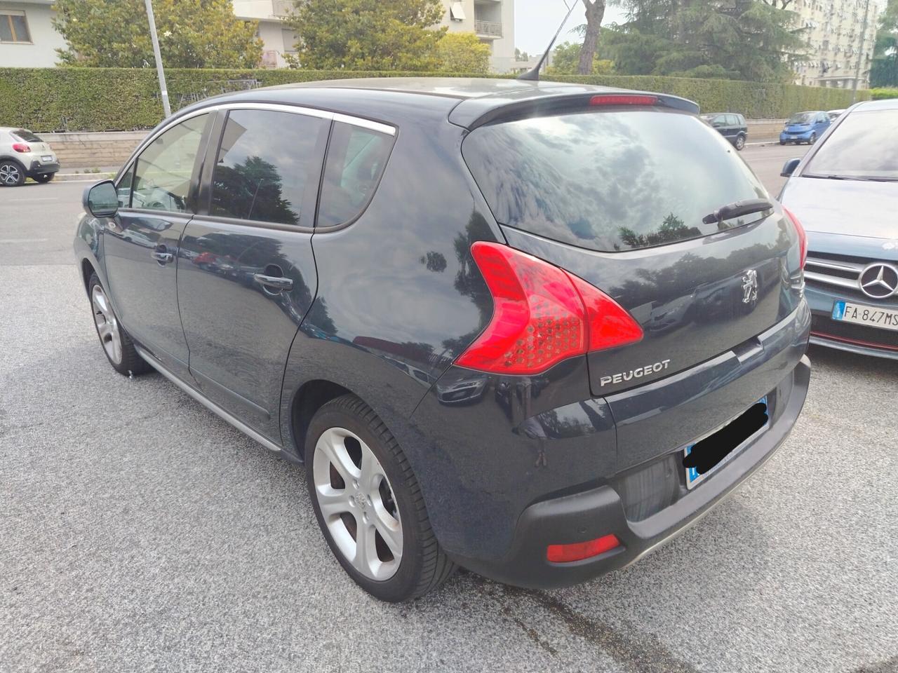 Peugeot 3008 2.0 HDi 150CV Business