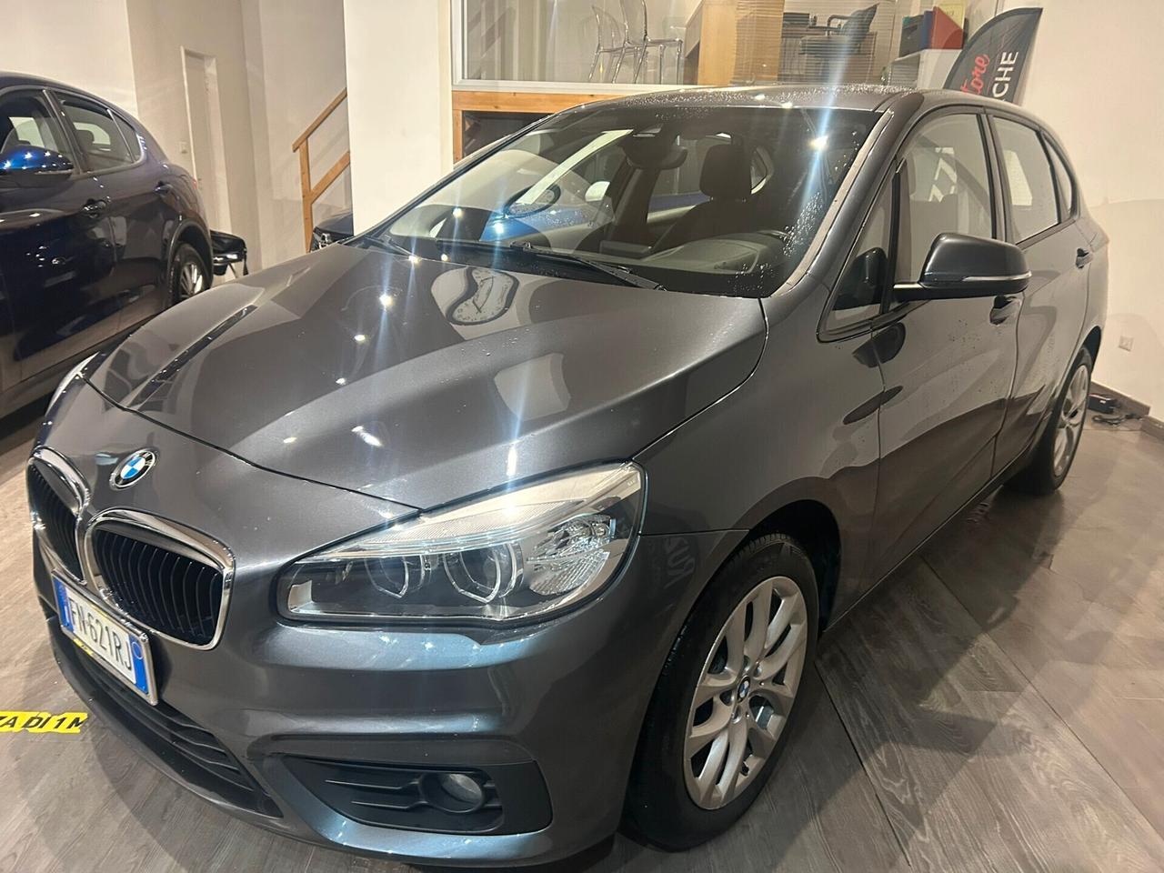 Bmw 2er Active Tourer 218d Luxury