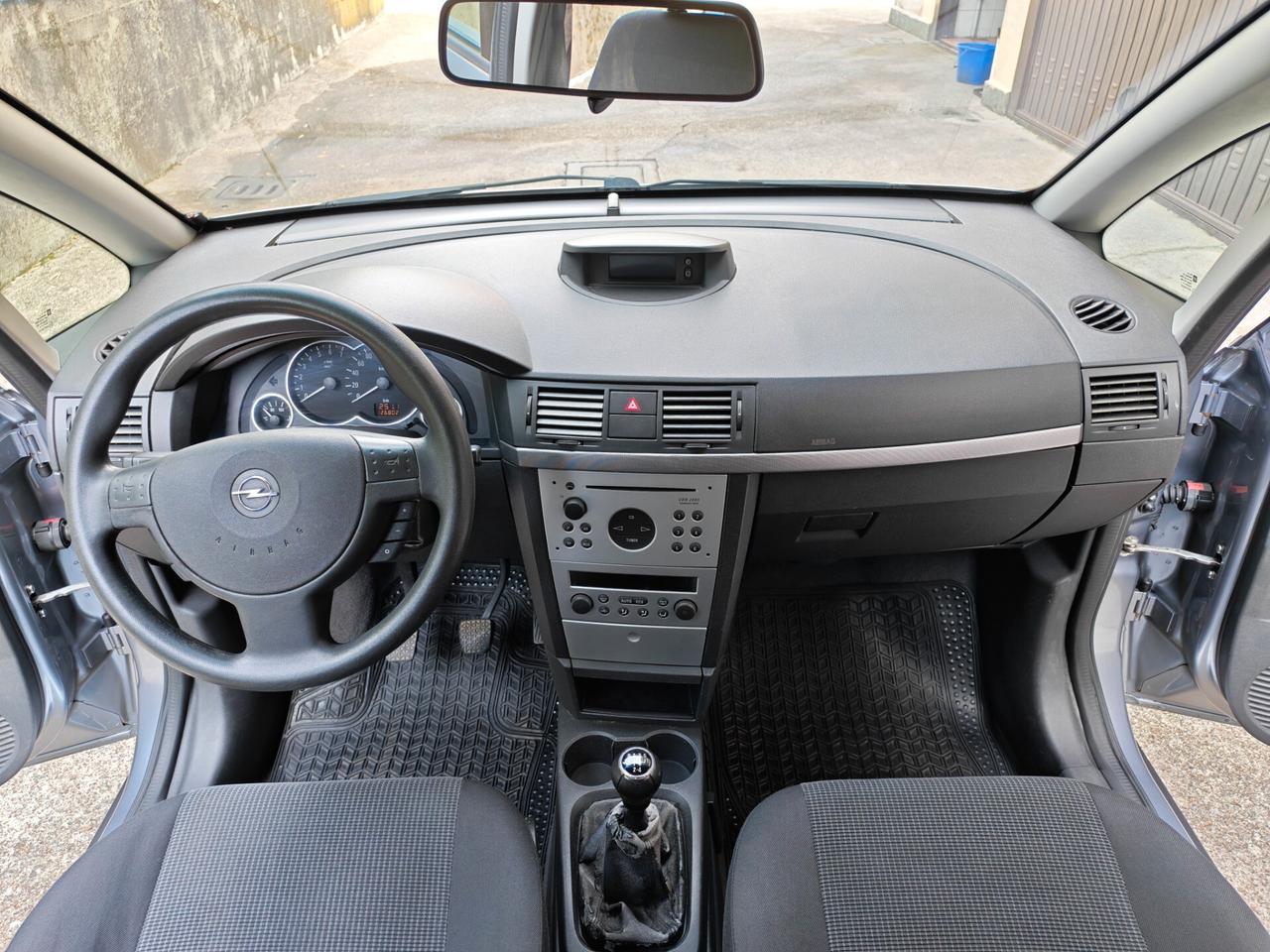 Opel Meriva 1.6 BENZINA 100cv COSMO / Neop.