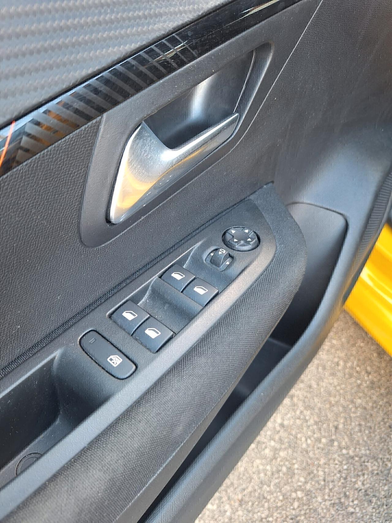 Peugeot 208 PureTech 75 Stop&Start 5 porte