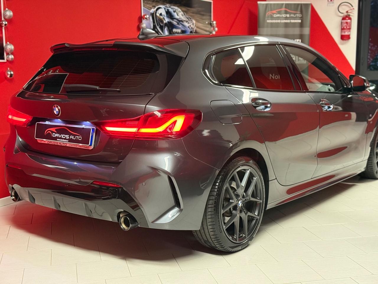 Bmw 118 118d 5p. Msport