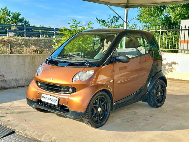 SMART ForTwo 800 smart DIESEL * PELLE * OK NEOPATENTATI AUTOMAT