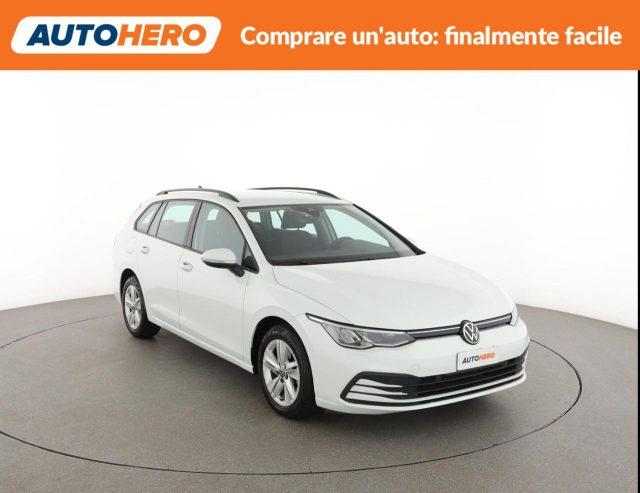 VOLKSWAGEN Golf Variant 1.0 eTSI EVO DSG Life