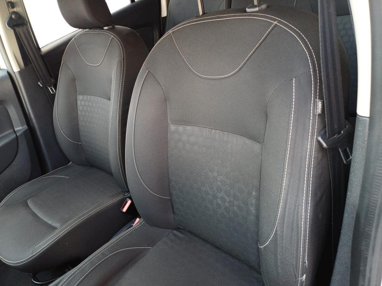 Dacia Sandero GPL DI SERIE Ottimo stato - 2015