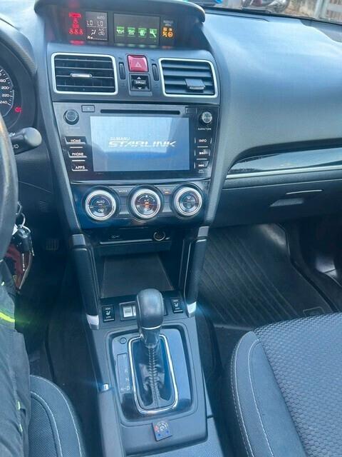Subaru Forester 2.0i Lineartronic Style Saas