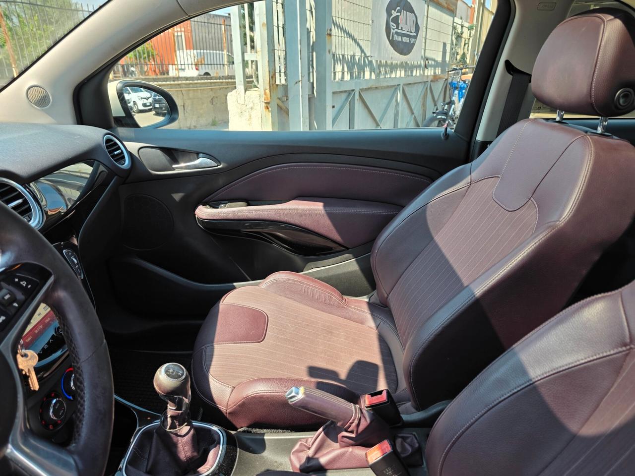 Opel Adam 1.4 87 CV GPL Tech White/Black Link