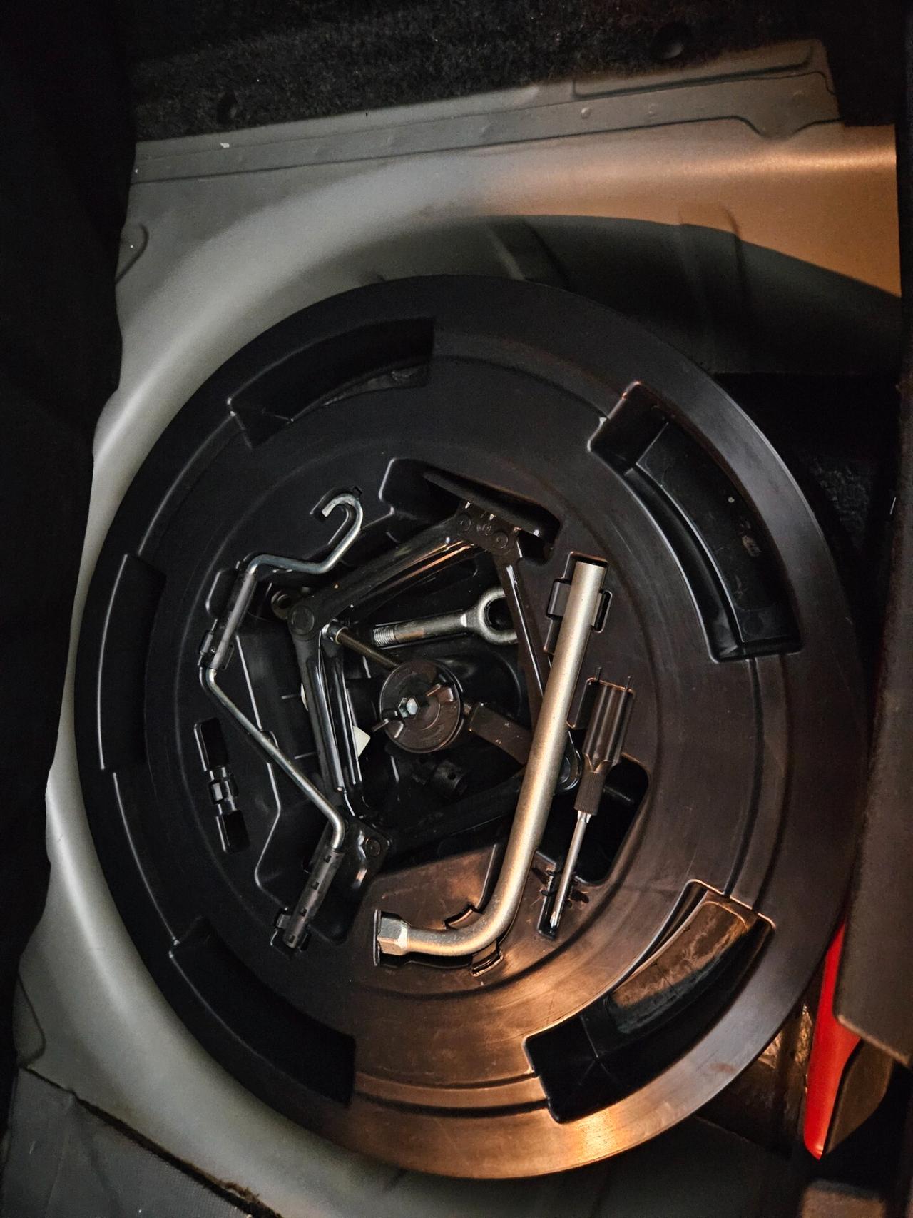 Lancia Delta 1.6 MJT DPF Silver