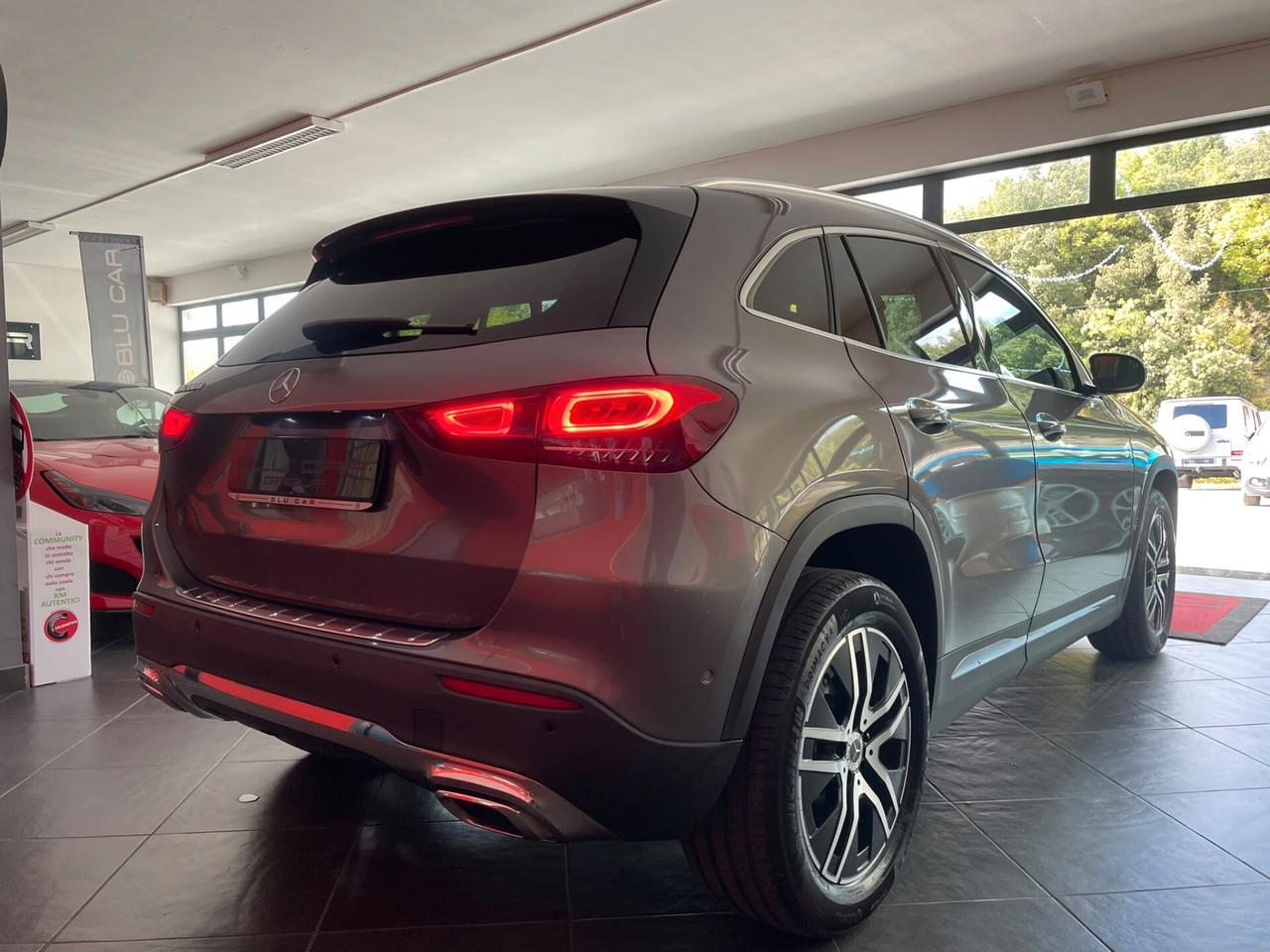 MERCEDES GLA 200d SPORT 150cv AUT
