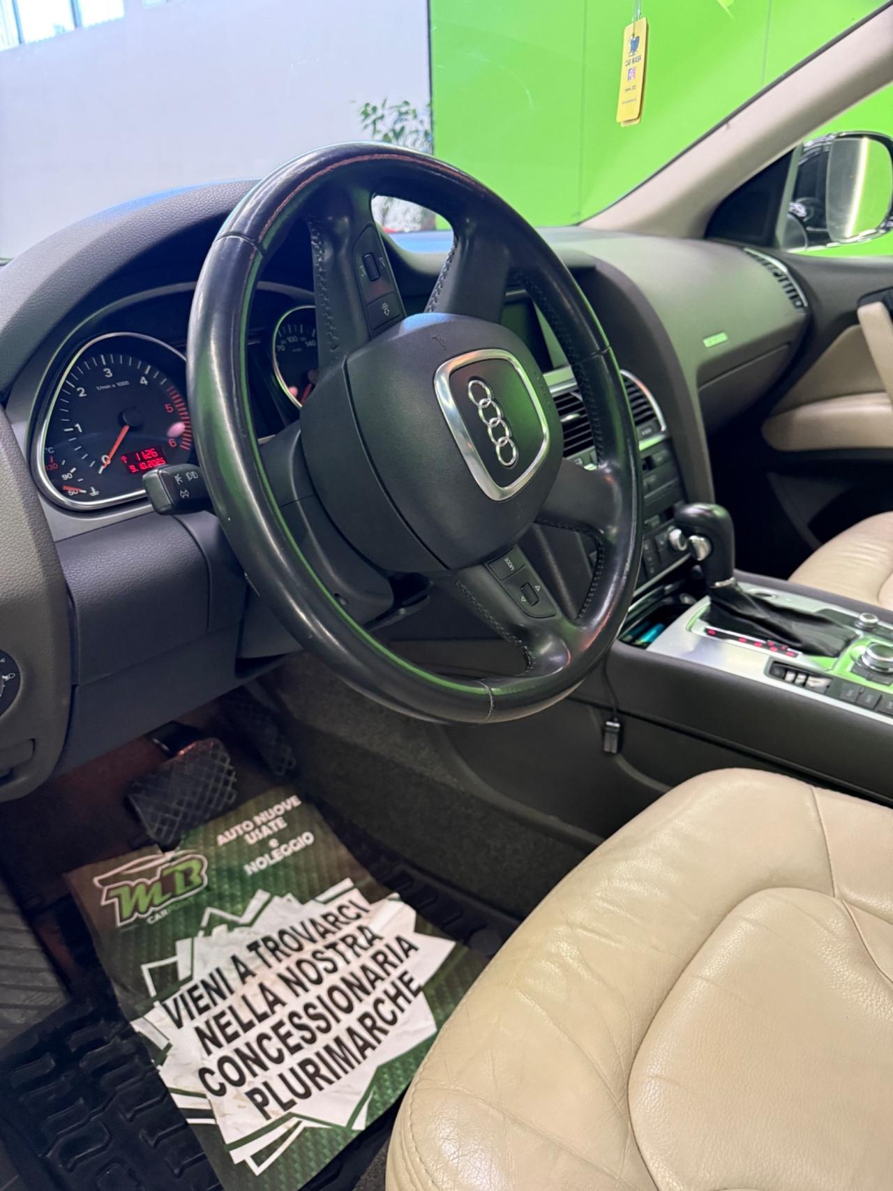 Audi Q7 3.0 V6 TDI 233CV quattro tiptronic