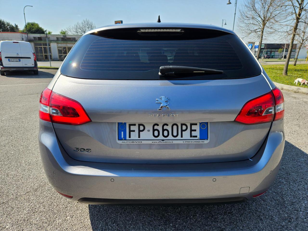 Peugeot 308 Station Wagon 308 SW 1.6 bluehdi Active s&s 120cv eat6