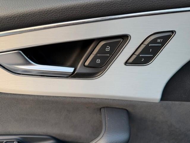 Audi Q8 55 TFSI quattro tiptronic S line edition