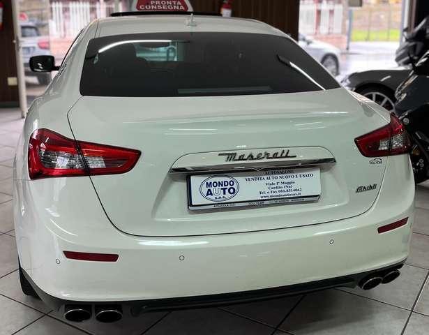 Maserati Ghibli 3.0 v6 diesel 275 cv GRANSPORT