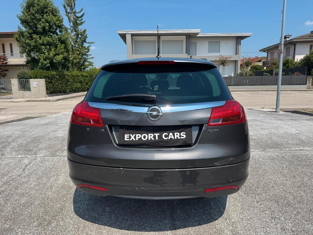 Opel Insignia 2.0 CDTI Sports Tourer Cosmo