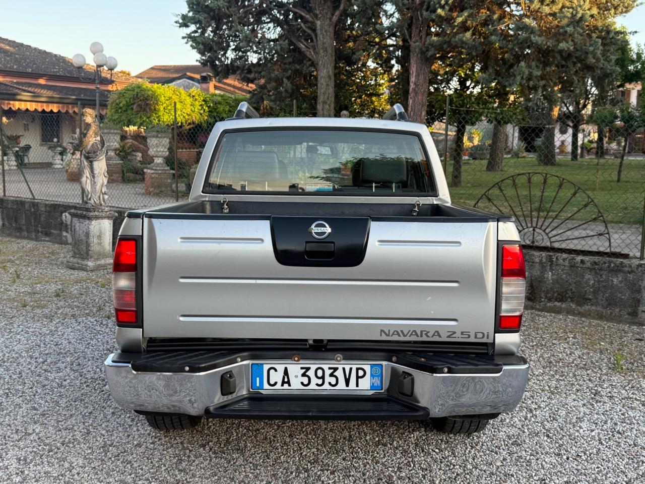 Nissan Pick Up Pick-up 2.5 TD 4 porte Double Cab Navara
