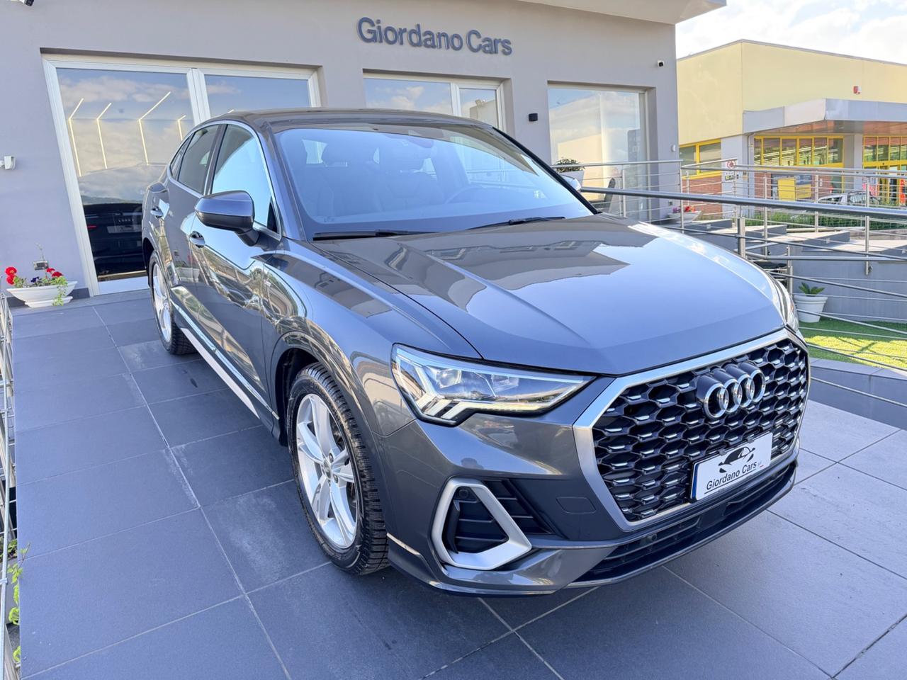 Audi Q3 SPB 35 TDI S tronic line edition uni pro