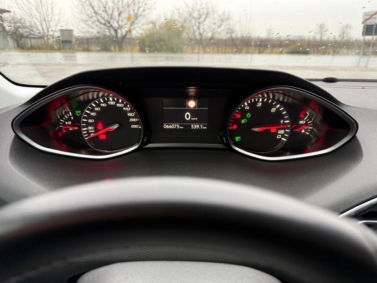 Peugeot 308 1.5 Diesel Neopatentati