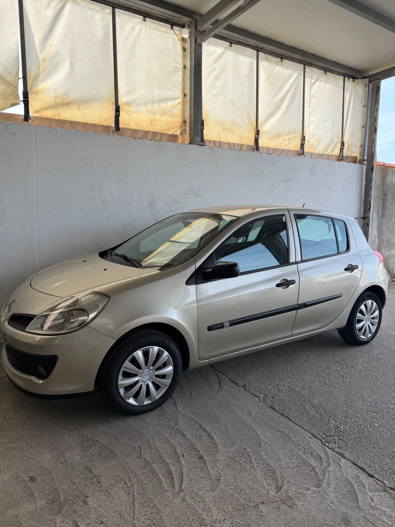 Renault Clio 1.5 dCi 85CV 5 porte Dynamique