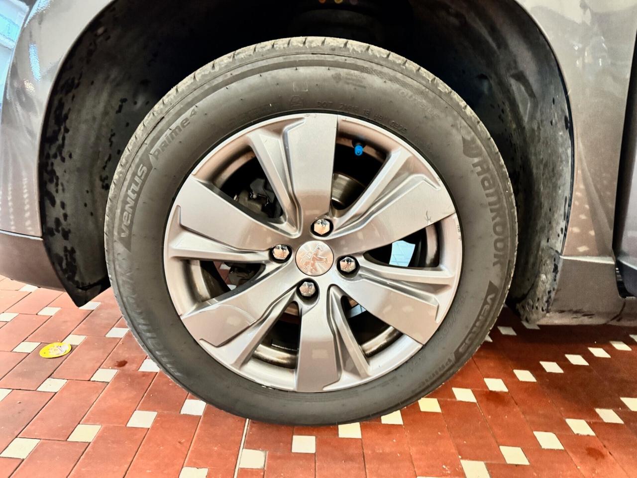 Peugeot 2008 BlueHDi 75 Active - IDEALE PER NEOPATENTATI