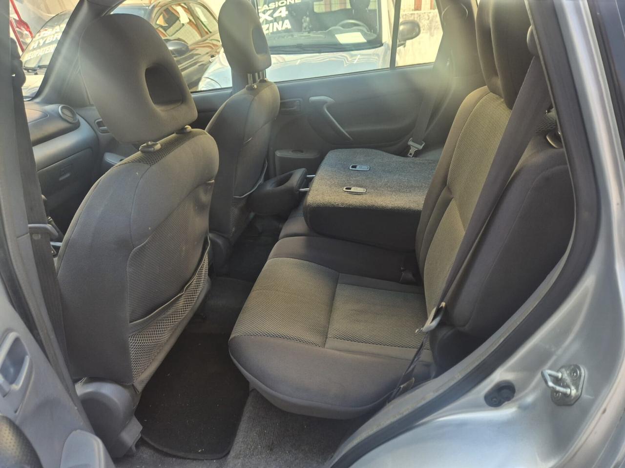 Toyota RAV 4 RAV4 2.0 Tdi 5 porte