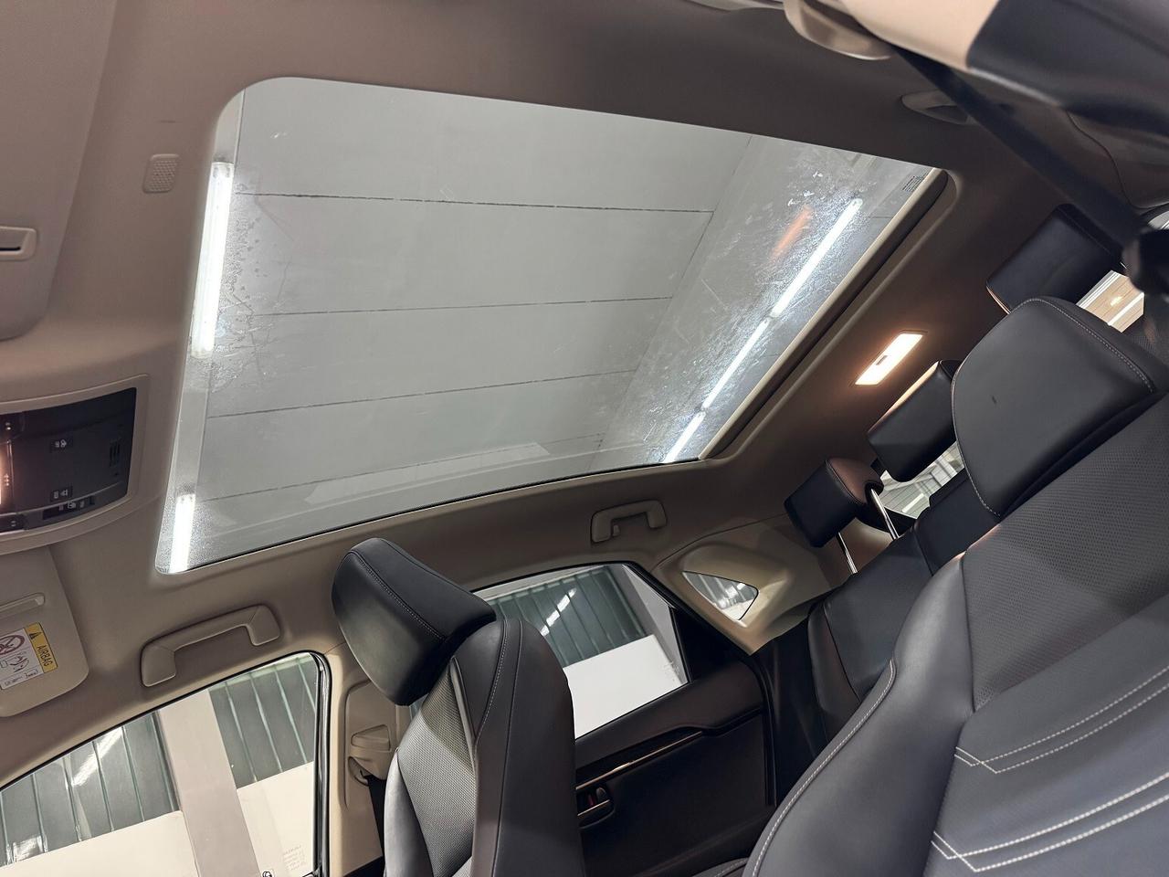 NX 300h Hybrid 4WD Luxury STRAFUL TETTO!!!!!