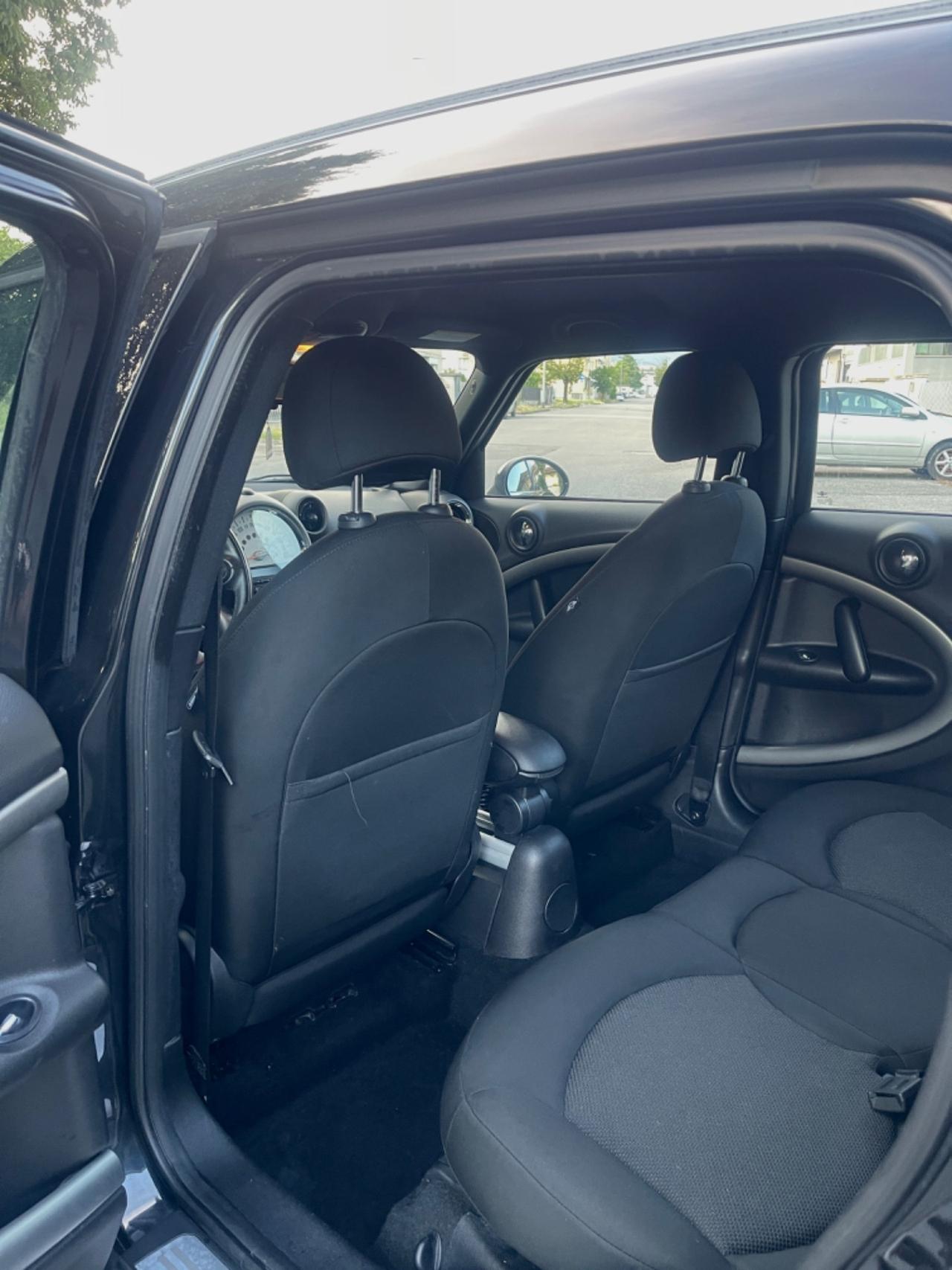 Mini One Countryman 1.6 Diesel per Neopatentati