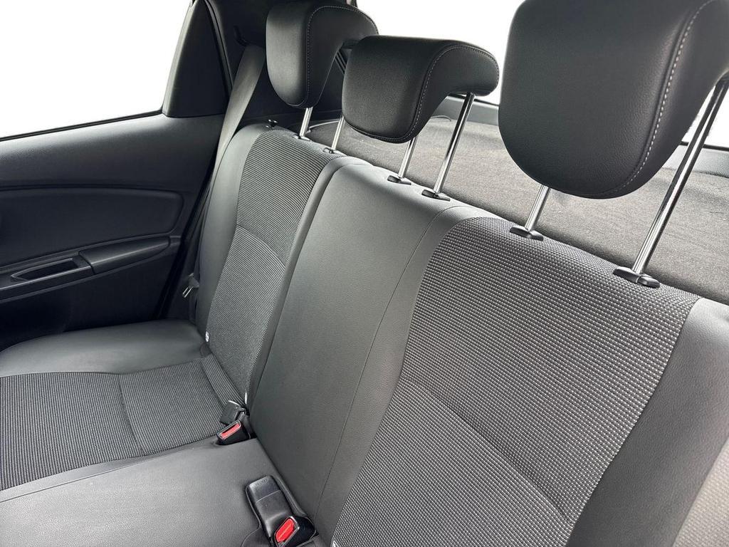 Toyota Yaris 1.5 hybrid Style 5p