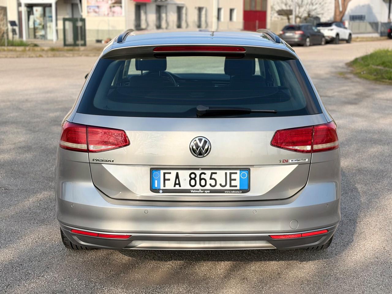 Volkswagen Passat 1.6 TDI 2015 DSG