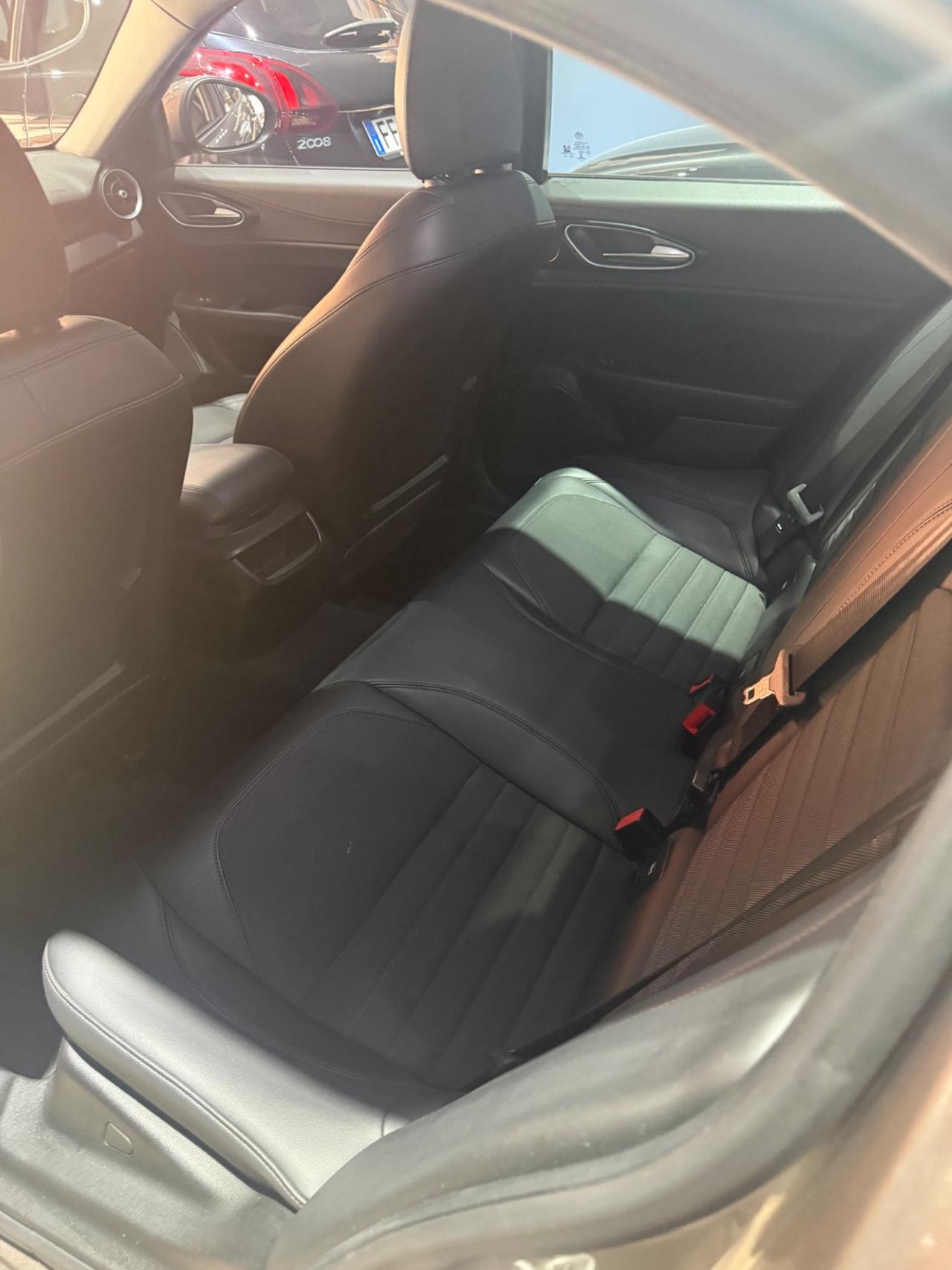 Alfa Romeo Giulia 2.2 Turbodiesel 150 CV Super