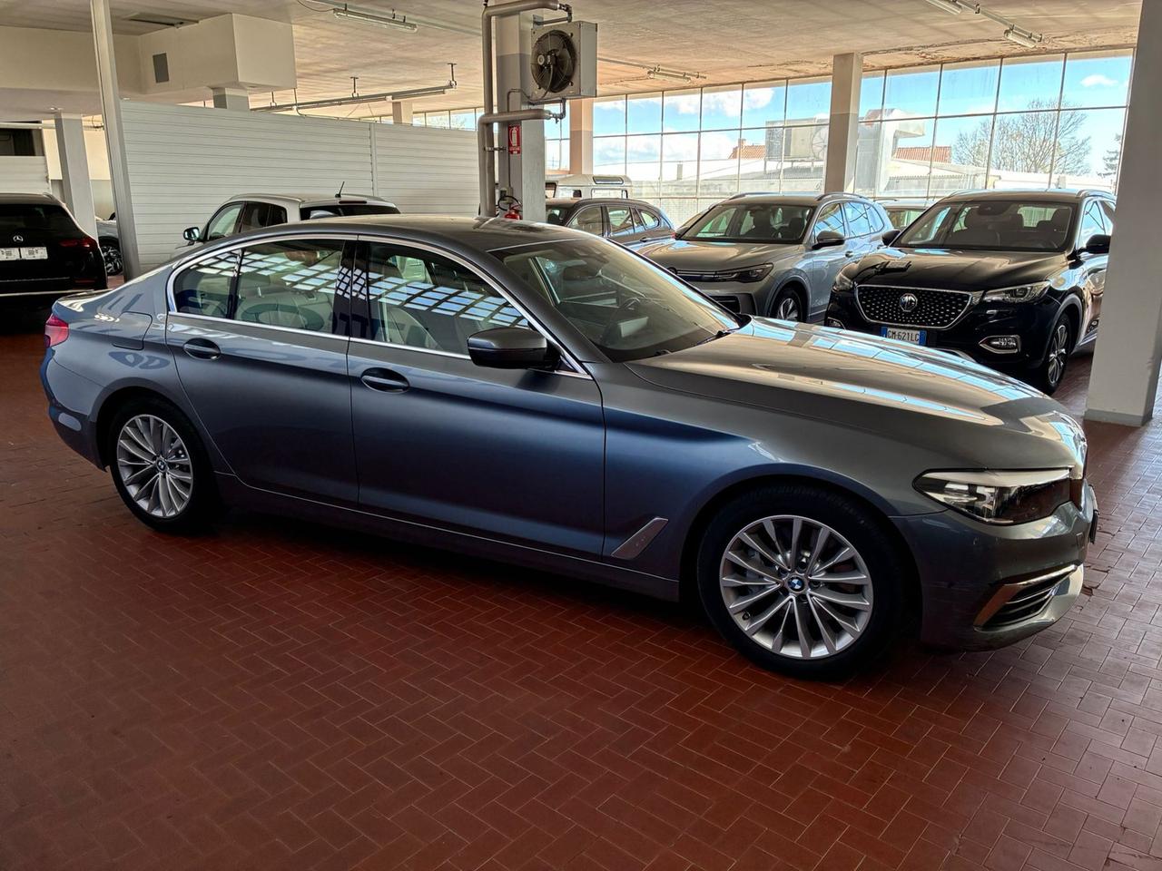 BMW Serie 5 530i xdrive luxury auto