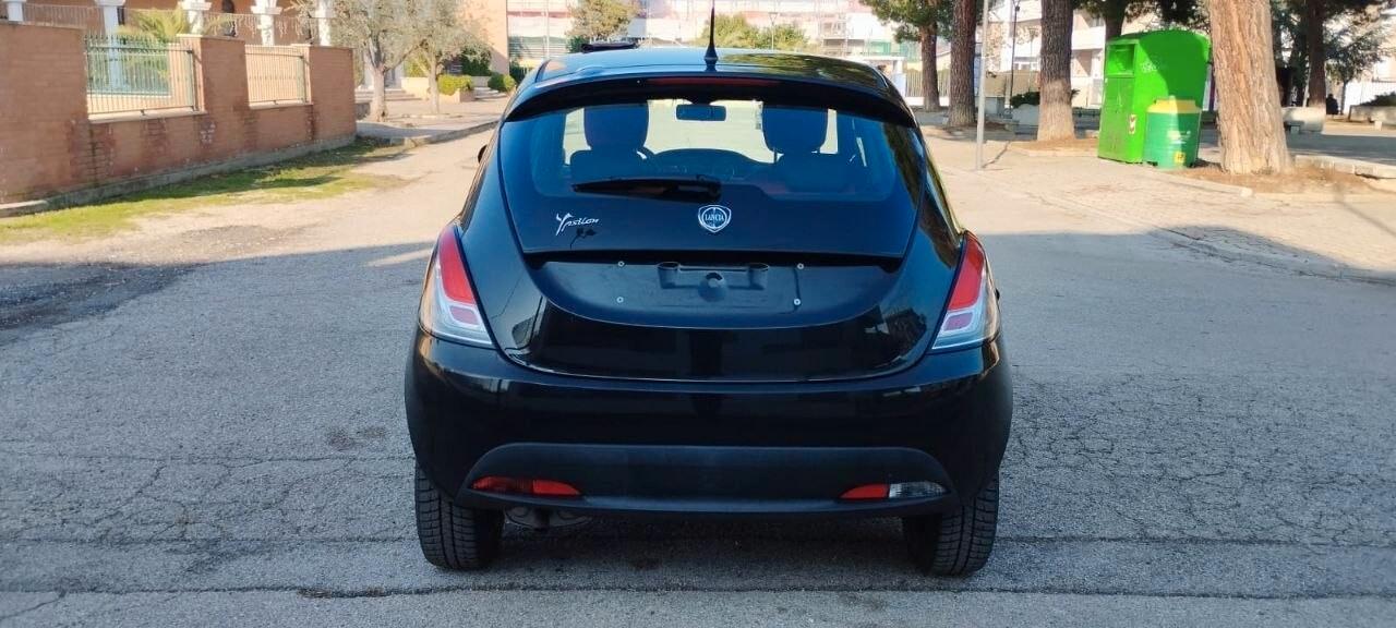 Lancia Ypsilon 1.2 km 45.226