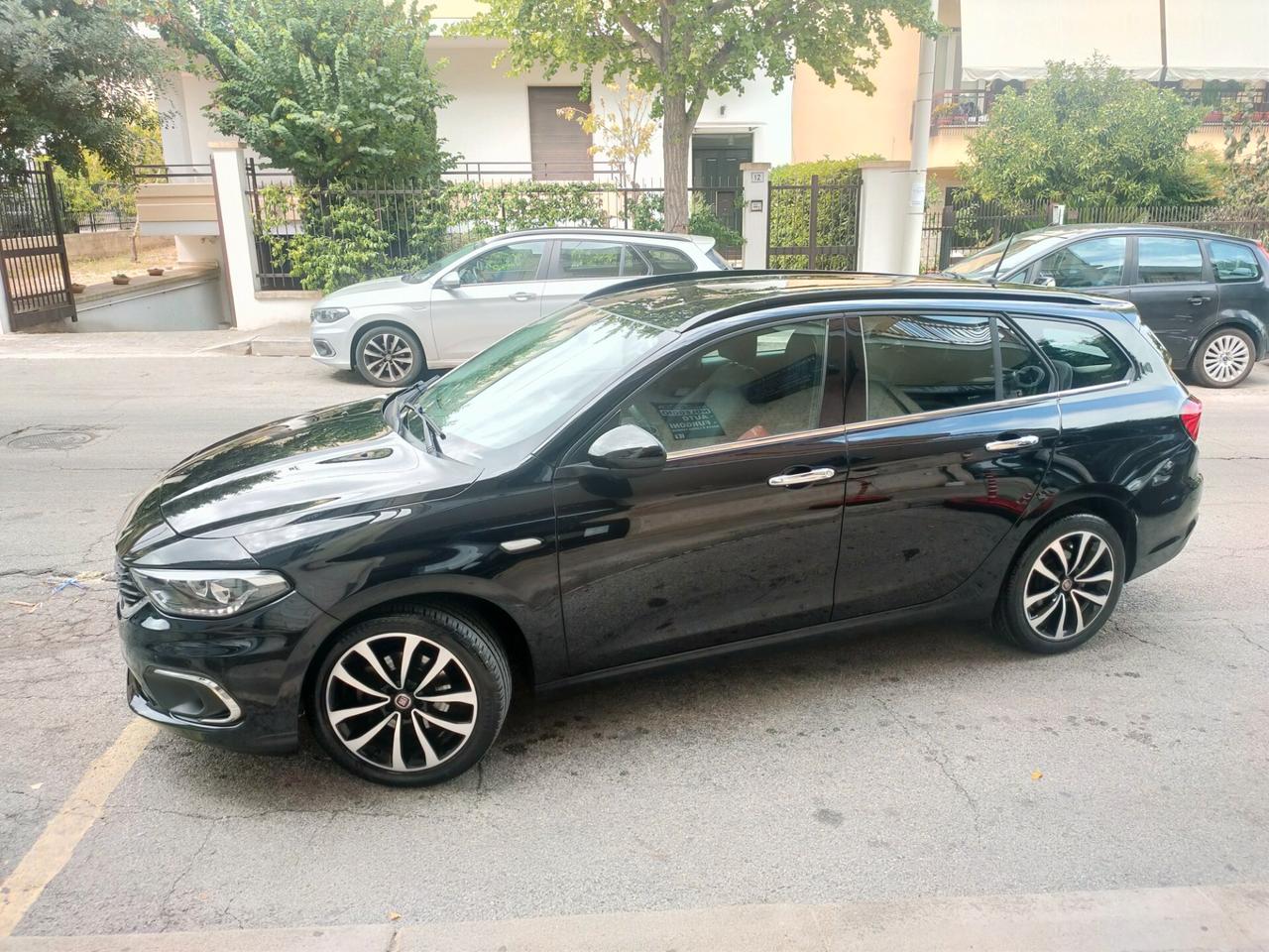 Fiat Tipo 1.6 Mjt S&S SW Lounge