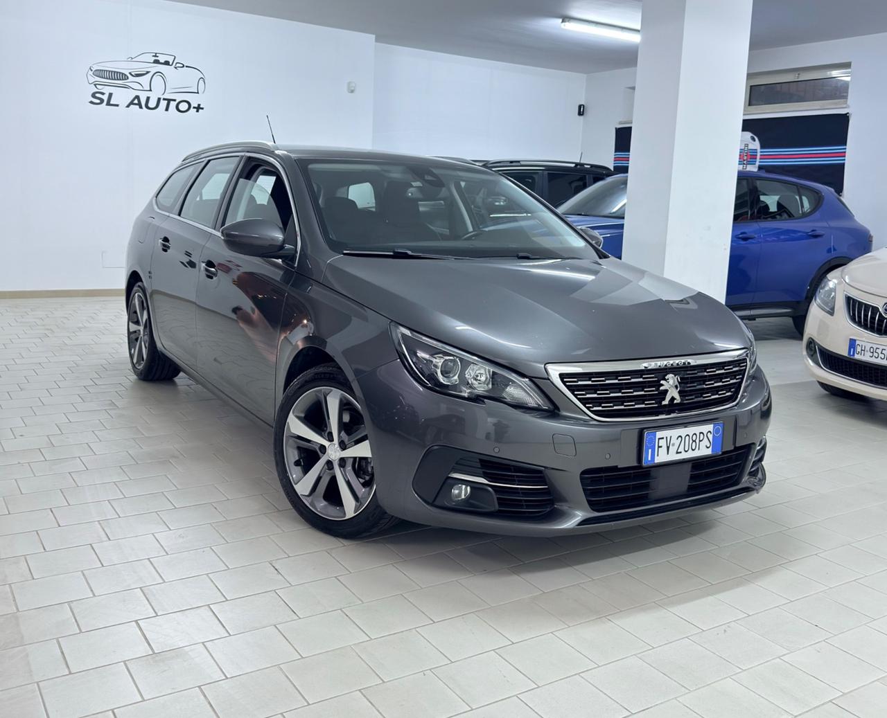 Peugeot 308 BlueHDi 120 S&S EAT6 SW Allure