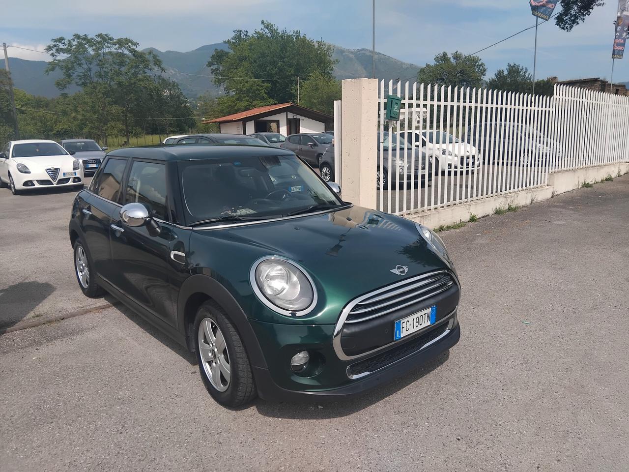 Mini Mini 1.5 Cooper D 5 porte