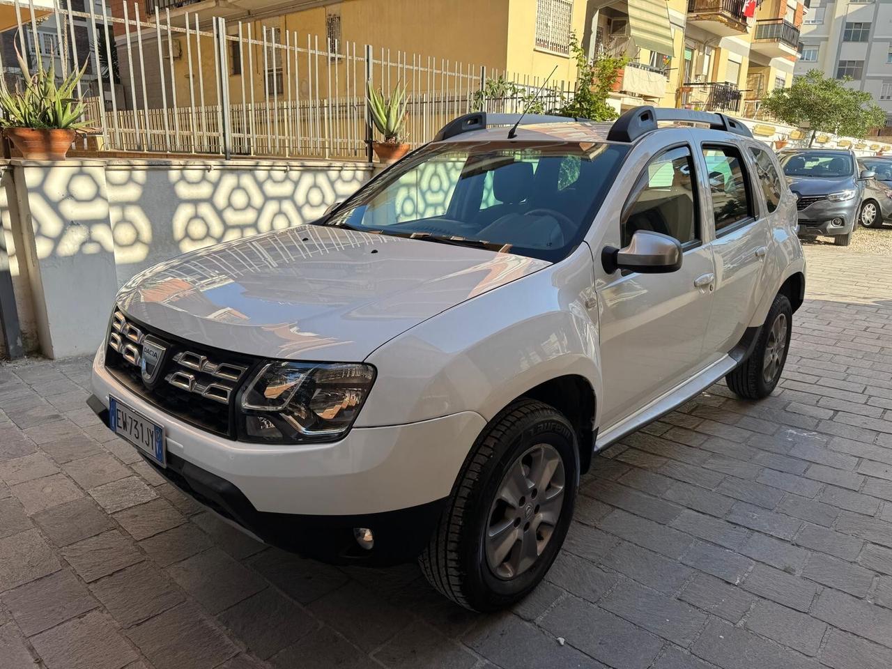 DACIA Duster 1.6 110CV 4x2 GPL Laureate