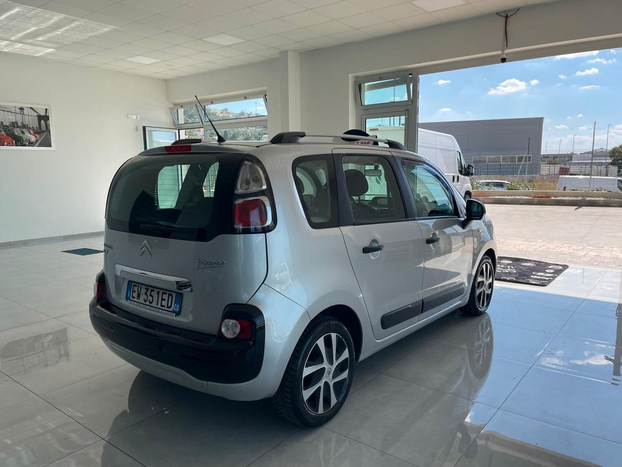 Citroen C3 Picasso 1.4 VTi 95 GPL airdream Seduction