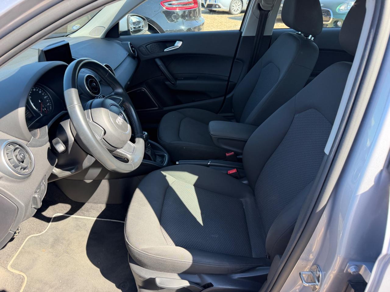 Audi A1 SPB 1.6 TDI 116 CV Metal plus