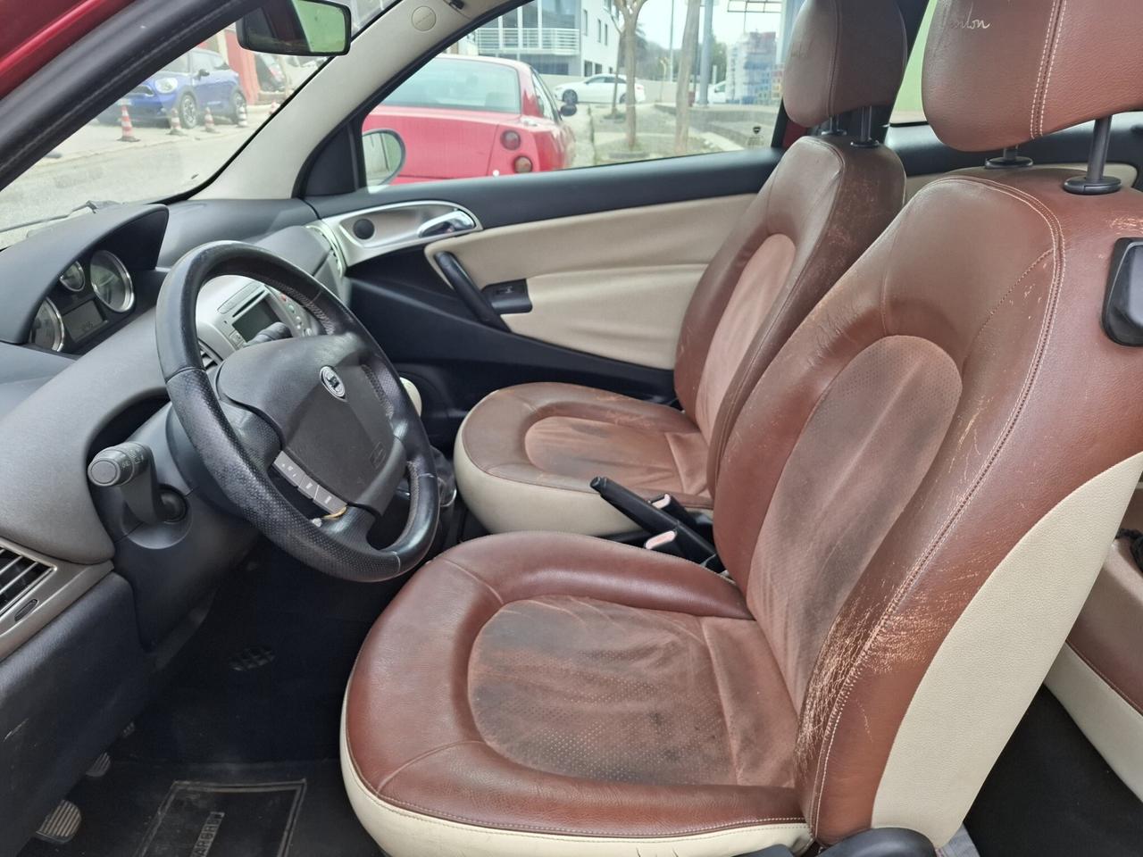 lancia ypsilon 1.3 mutijet 75 cv Versus