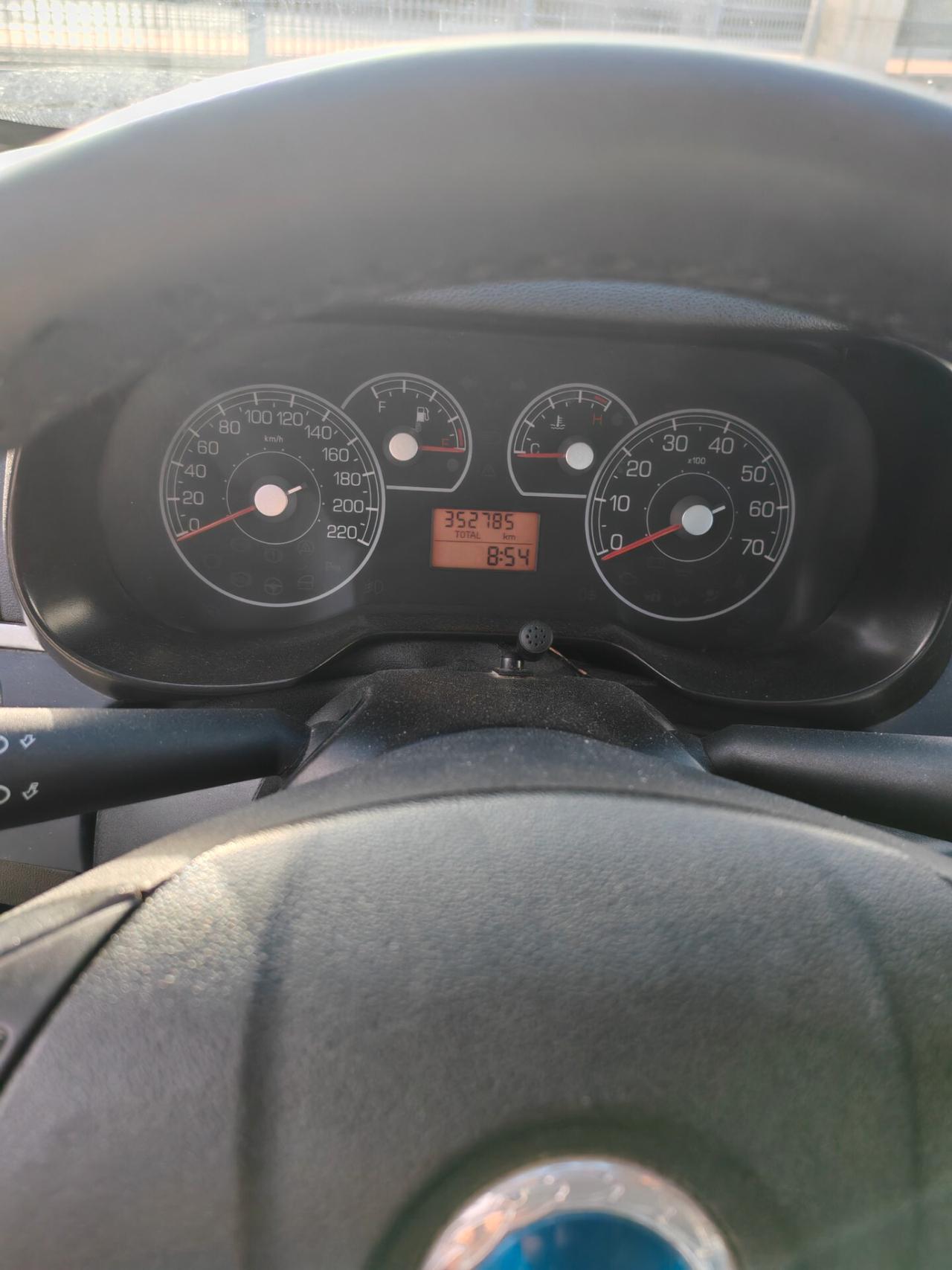 Fiat Grande Punto 1.3 MJT 75 CV 5 porte Dynamic