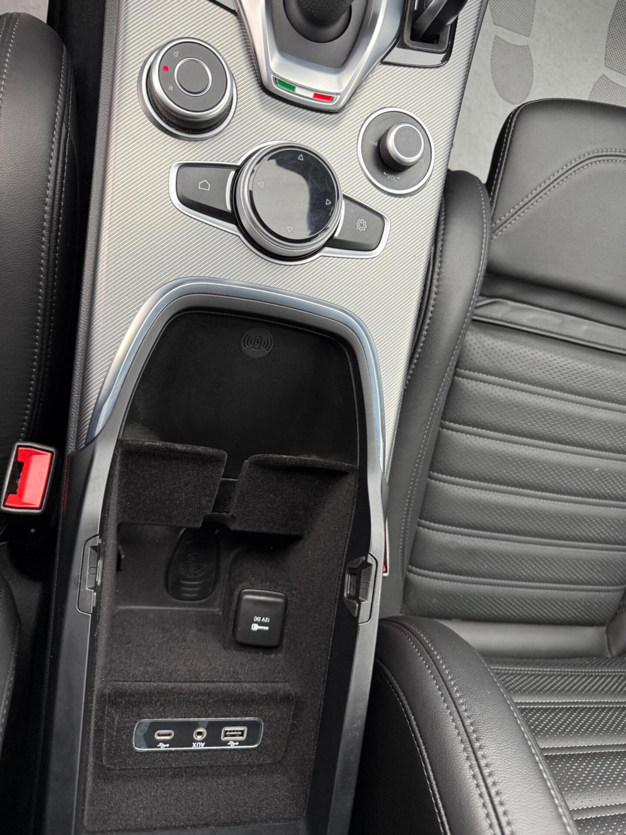 Alfa Romeo Stelvio 2.2 Turbodiesel 210 CV AT8 Q4 Veloce