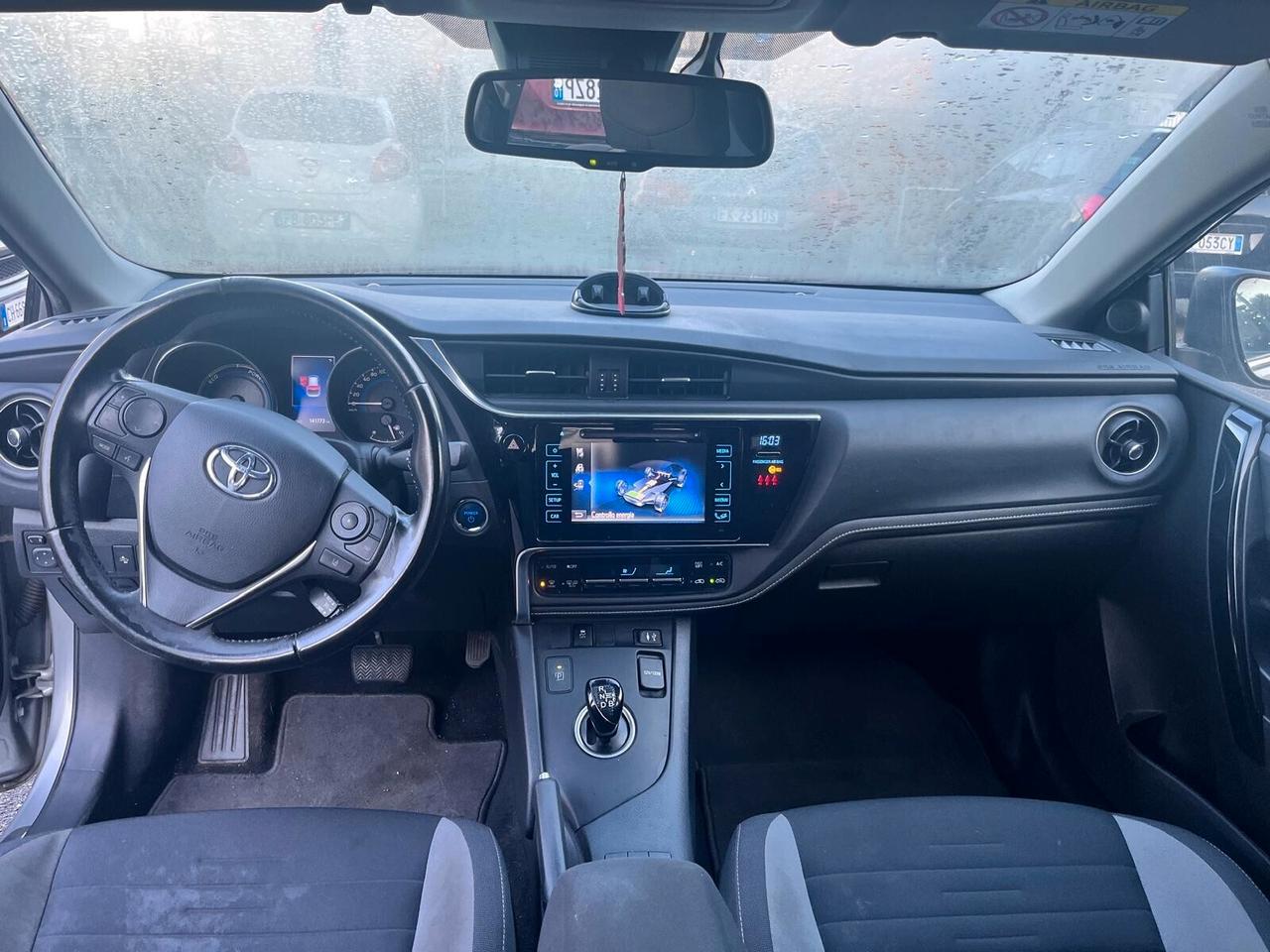 Toyota Prius 1.8 Lounge - 2016