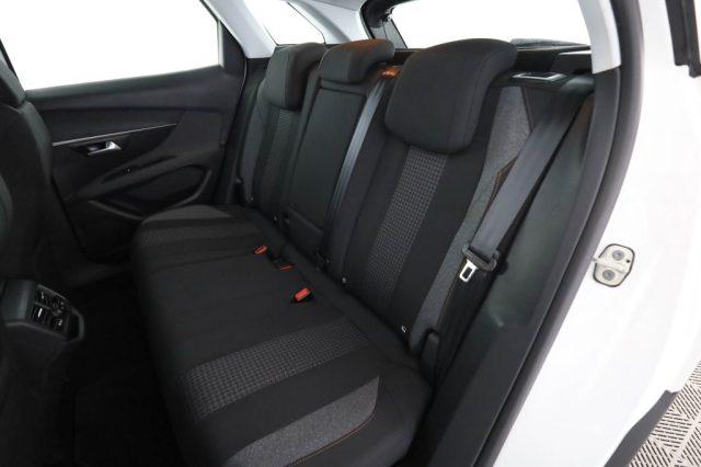 PEUGEOT 3008 3008 BlueHDi 130 EAT8 S&S Business