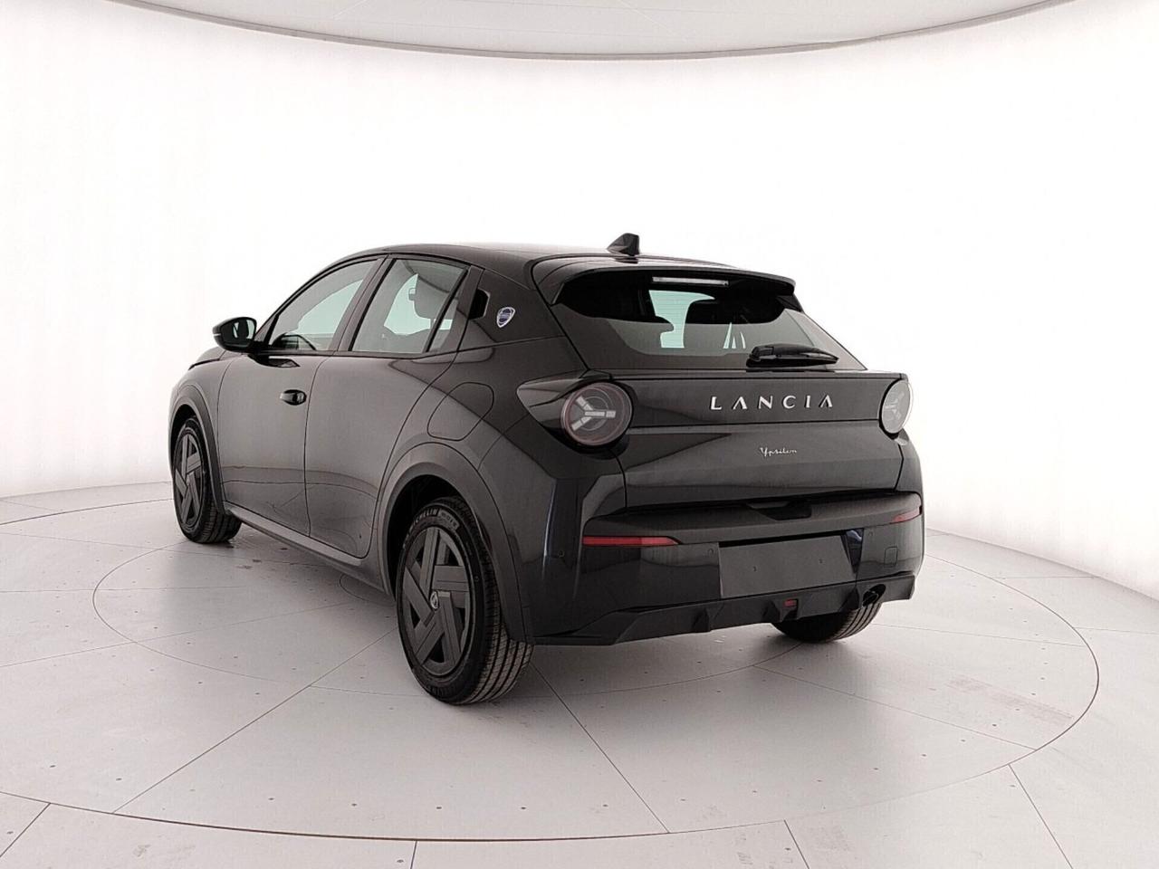 Lancia Ypsilon Hybrid e-DCT 100Cv