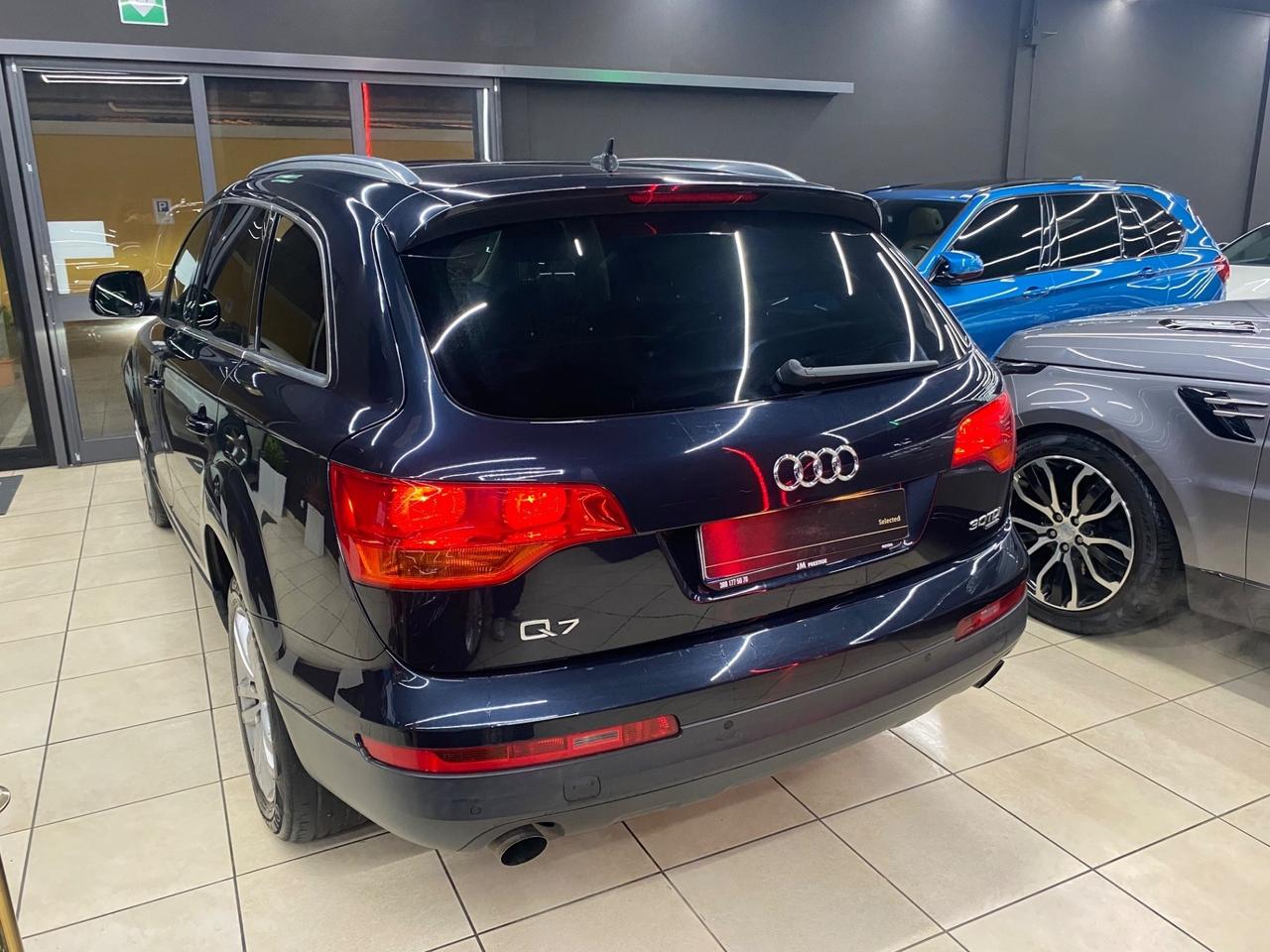 Audi Q7 3.0 V6 TDI 233CV quattro tiptronic Advanced Plus 6 POSTI TETTO