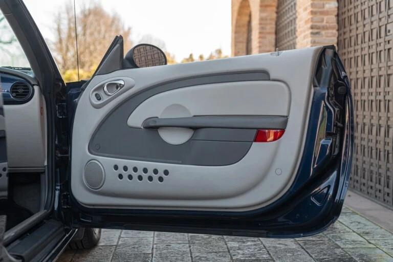 CHRYSLER PT CRUISER LIMITED 2.4 L CABRIOLET - CHR00001