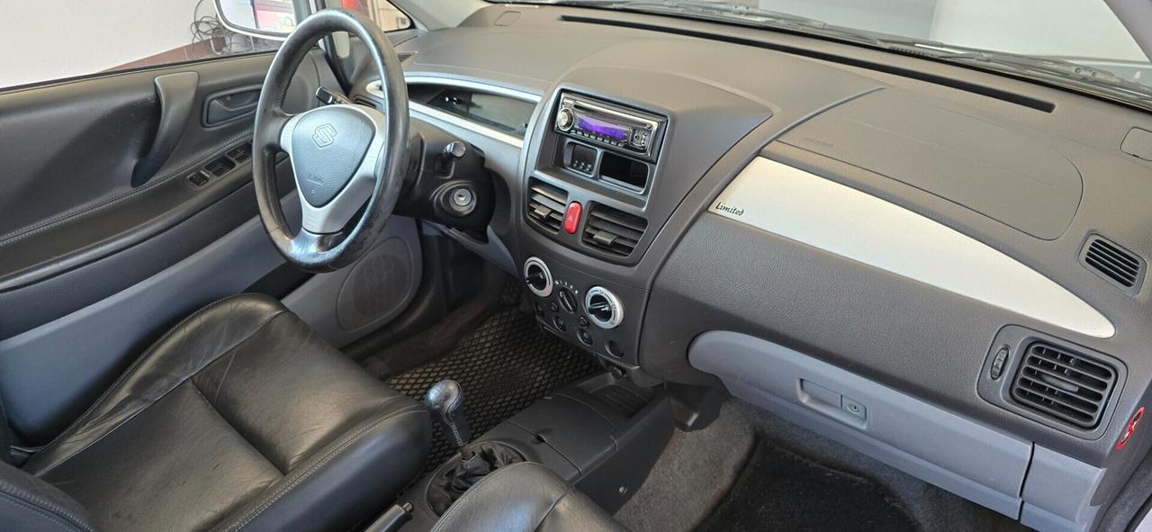 Suzuki Liana Limited 1.6i 16V 4x4 Neopatentati