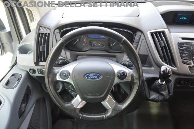 FORD Transit 9 POSTI CON PEDANA DI CARICO