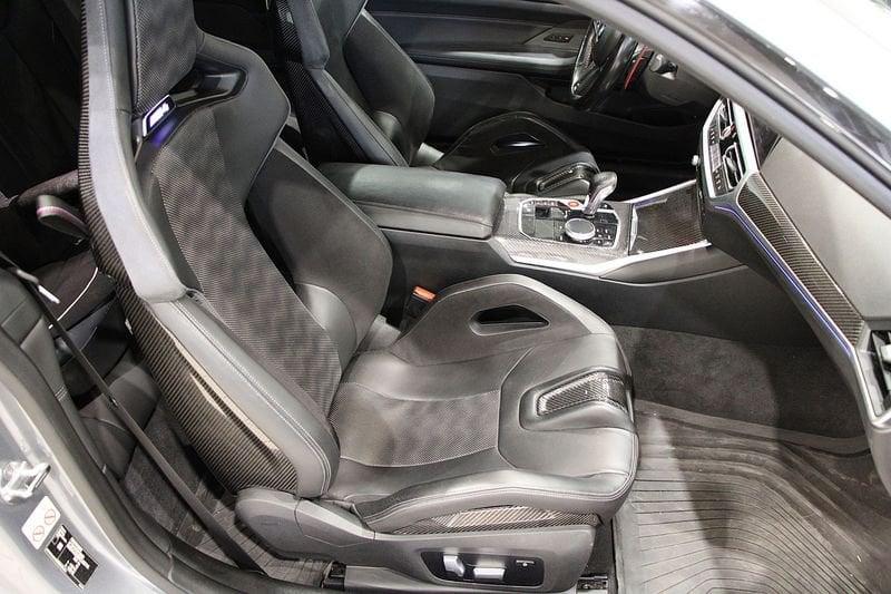BMW M4 Coupé M4 Competition xDrive auto