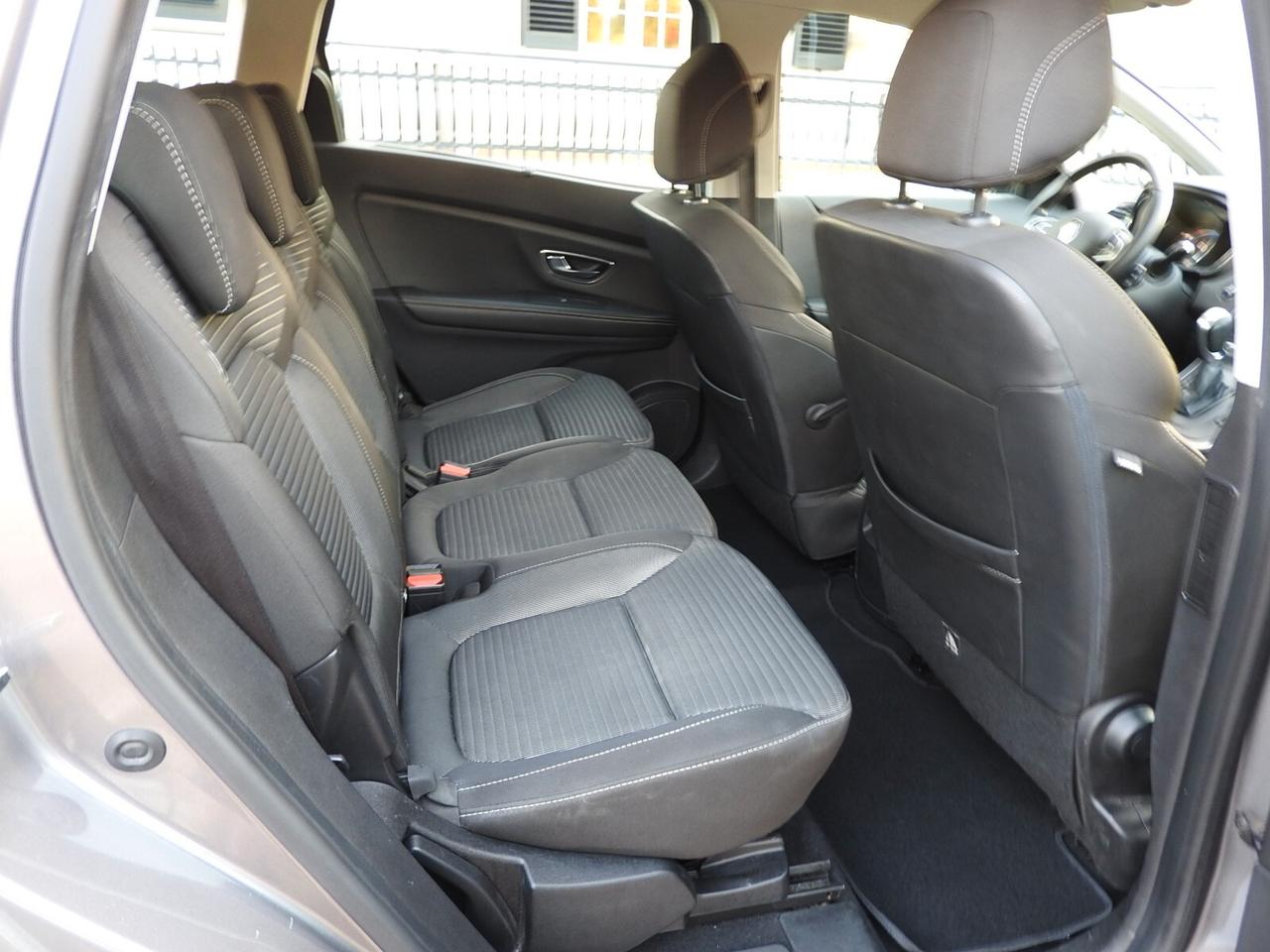 Renault GRAND SCENIC 7 Posti