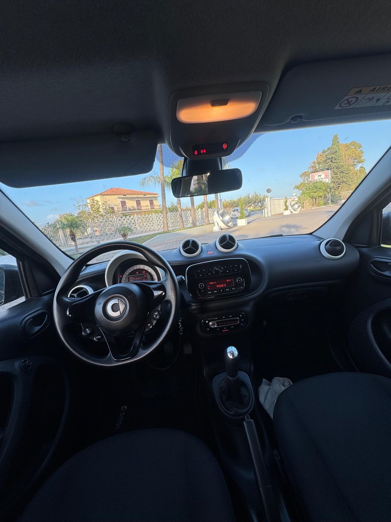 Smart ForFour 70 1.0 Youngster