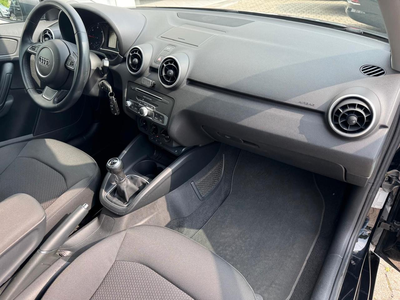 Audi A1 1.4 TDI Admired*EURO6*NEOPATENTATI